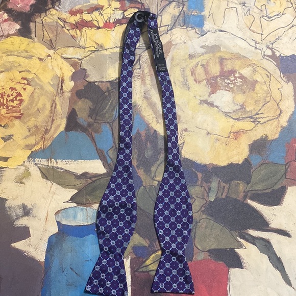 Jos. A. Bank Adjustable Men’s Self-Tie Bow Tie